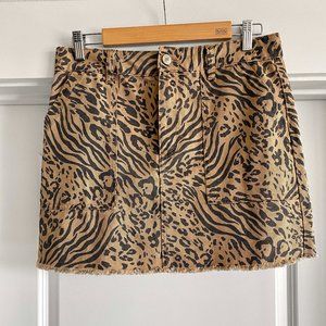 Leopard, Tiger Print mini skirt